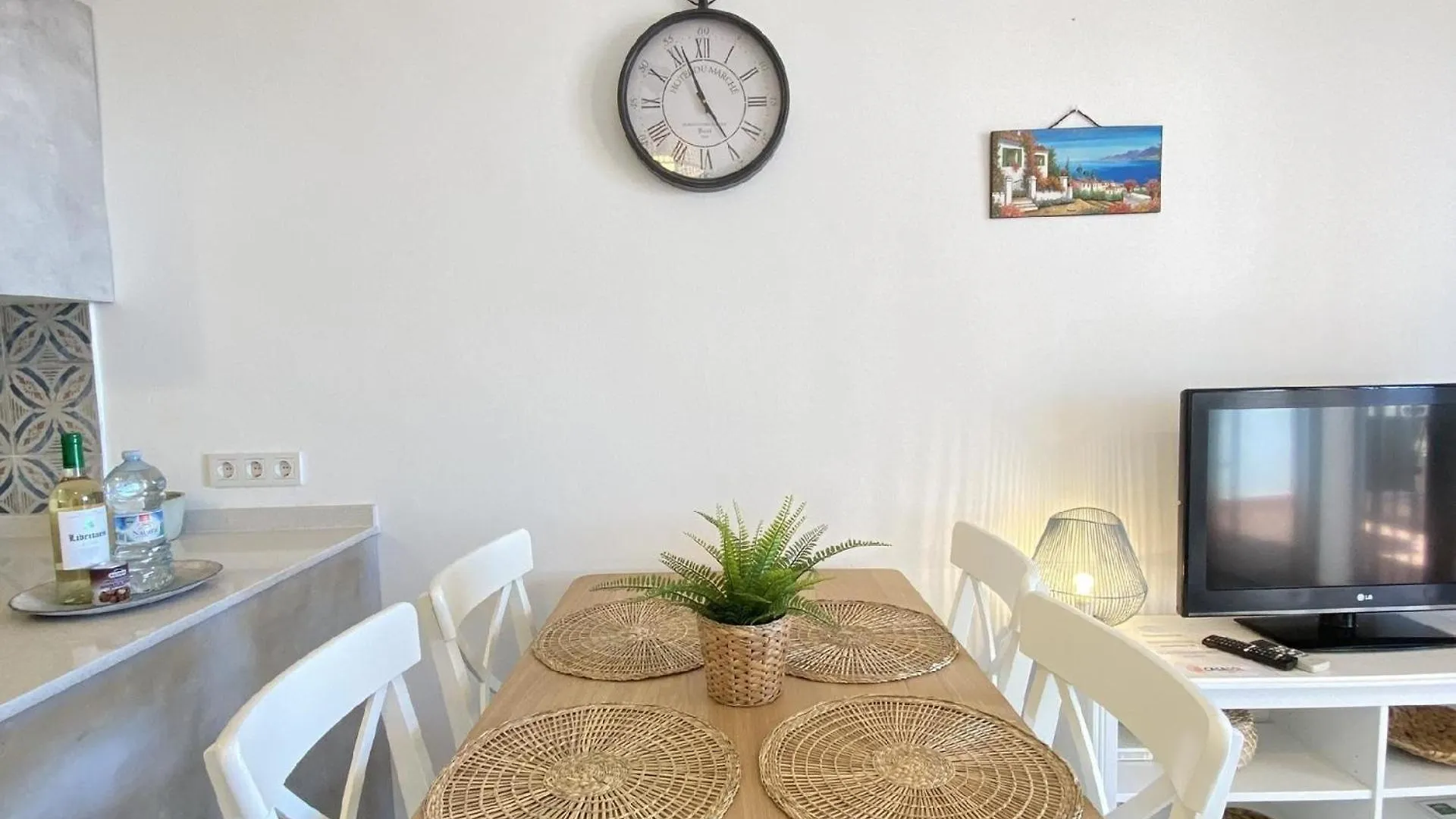Apartment Ferienwohnung Fuer 4 Personen Ca 90 Qm In Nerja, Andalusien Costa Del Sol
