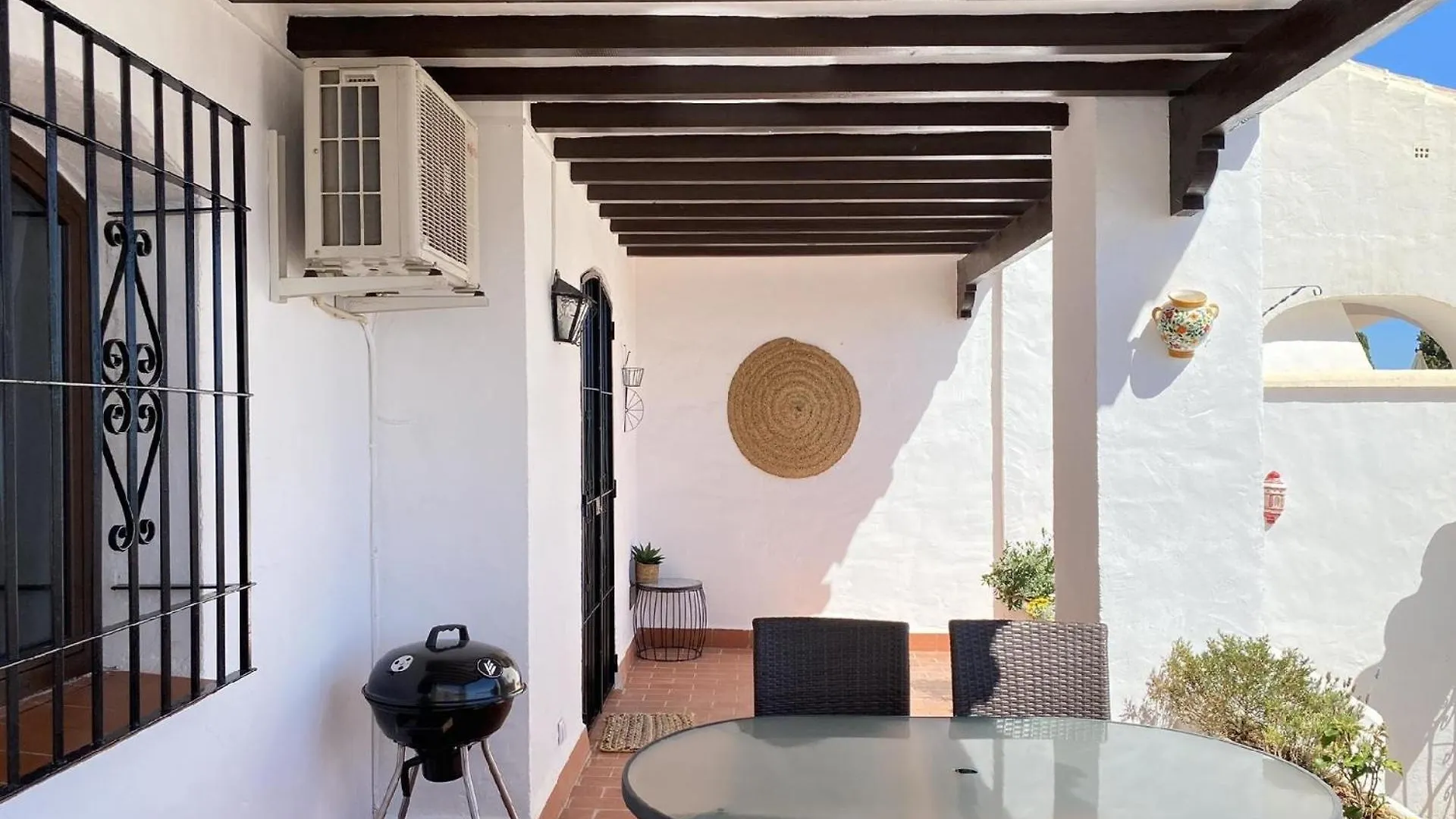 Apartment Ferienwohnung Fuer 4 Personen Ca 90 Qm In Nerja, Andalusien Costa Del Sol